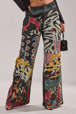 AKIRA Something Different Printed Wash Jeans | Black | Size 1X