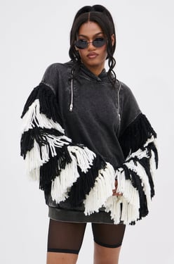 AKIRA Never Too Much Oversized Hoodie | Black | Size XL