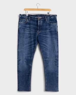 DJB0266 - SlimR Selvedge - W39 L31 - Déjà Blue. / 39 / 31