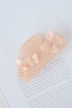 Dainty Love Claw Clip Pink