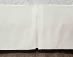 QE Home Cotton Twill Bedskirt in Cloud, White, Queen