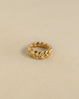 Pythia Ring - 8