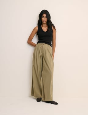 Green Pleated Wide Leg Trousers
