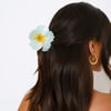 Daisy Dew Claw Clip Blue