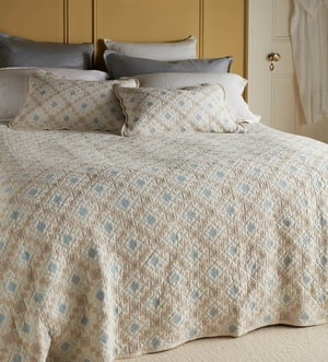 Pippa Patchwork 100% Cotton Quilted Throw