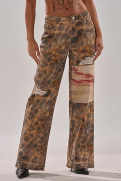 AKIRA Back Of My Mind Wide Leg Denim Pants | Brown | Size Large