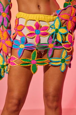 AKIRA Floral Fields Crochet Mini Skirt | Size 1X/2X