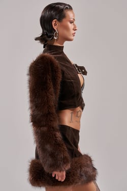 AKIRA Wild Side Single Sleeve Fur Top | Brown | Size XL