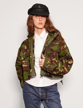 Cropped Hooded Smock Jacket in Camo