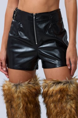 AKIRA Build Me Up Faux Leather Short Pants | Black | Size 1X