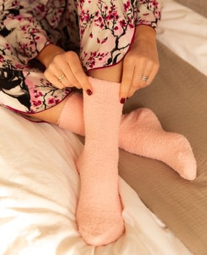 Rose Fluffy Socks - ONESIZE