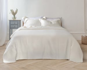 QE Home Claire Quilt Set, Geometric, White, Queen
