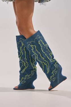 AKIRA Azalea Wang Vianca Multi Denim Wedge Boot | Green | Size 11