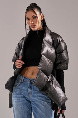 AKIRA A Step Ahead Long Ribbed Sleeve Peplum Puffer Coat | Black | Size Large