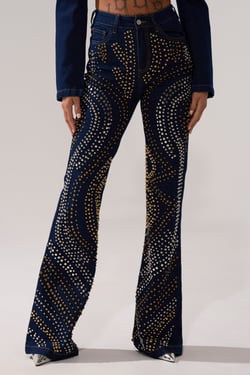 AKIRA Cheyenne Studded Flare Denim | Size Large