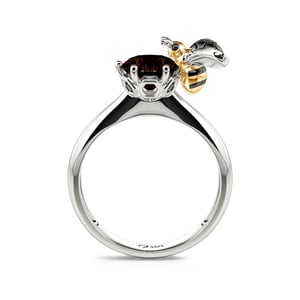Jeulia Hug Me "You Are My Sunshine" Honeycomb Bee Round Cut Sterling Silver Ring