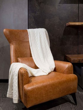 Cable Knit Blanket - 200x150cm / White / HK16-755