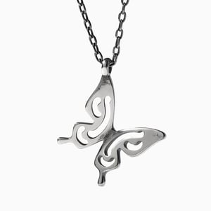 Jeulia "Flying Butterfly" Sterling Silver Necklace