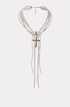 AKIRA Call Me Later Pearl Necklace