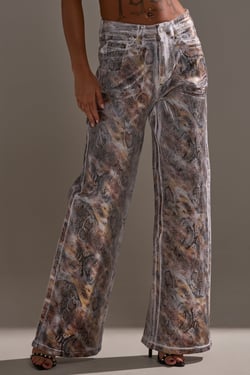 AKIRA Addicted To You Metallic Snake Wide Leg Denim Pants | Size 1X