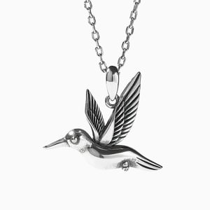 Jeulia "Hummingbird in Flight" Sterling Silver Necklace