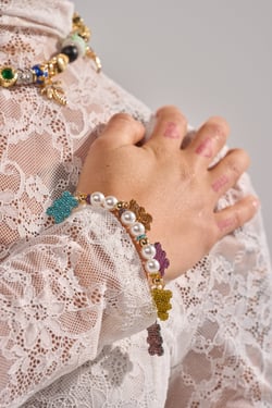 AKIRA Luxe Bear Charm Bracelet