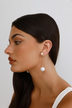 One To Want Earrings Gold
