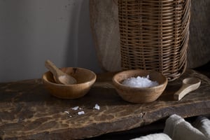nkuku Daruka Salt & Pepper Dipping Bowls With Spoons | Serveware | One Size | Natural