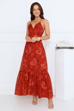 Elevated Icon Maxi Dress Red