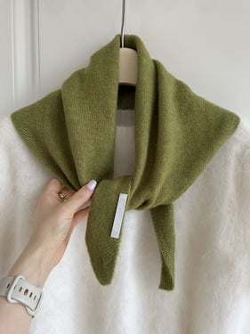 Merino Wool Knitted Triangle Scarf - Fresh Green / One Size