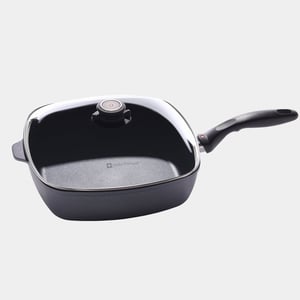 HD Nonstick Square Saute Pan with Glass Lid - Induction - 11" x 11"
