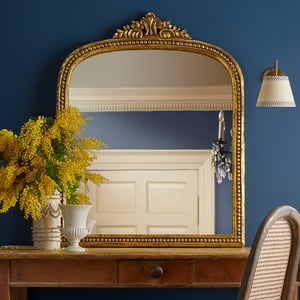 Franco mirror in gold