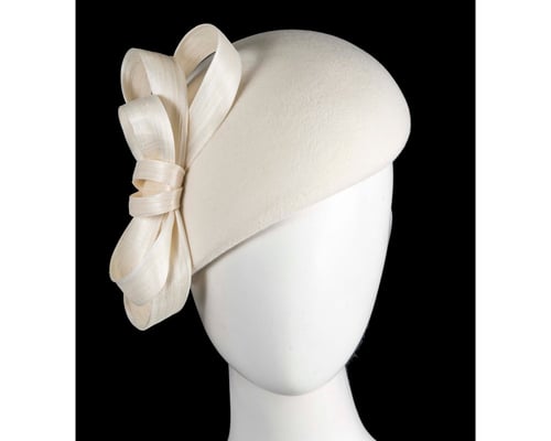 Stylish cream felt beret hat by Fillies Collection
