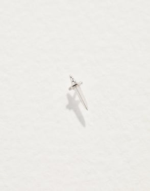 Dagger Stud