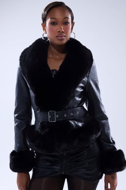AKIRA Kyla Fur Trim Moto Jacket | Black | Size 2X