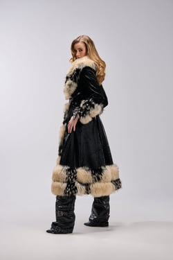AKIRA Vivian Fur Trim Trench In Liquid Velvet | Black | Size 1X