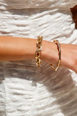 Dynasty Dreams Bracelets Gold