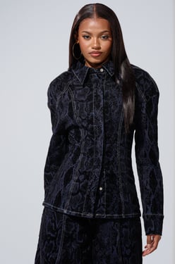 AKIRA Feels Like Money Denim Button Down Top | Size XL