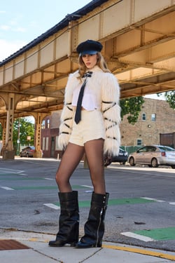 AKIRA Touch Me Fur Short Pants | Size 1X