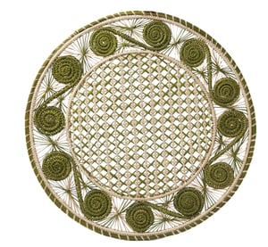 Caracol Handwoven Iraca Placemat - Natural Palm with Color Accents / Dark Green