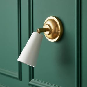 Cyrano wall light in white