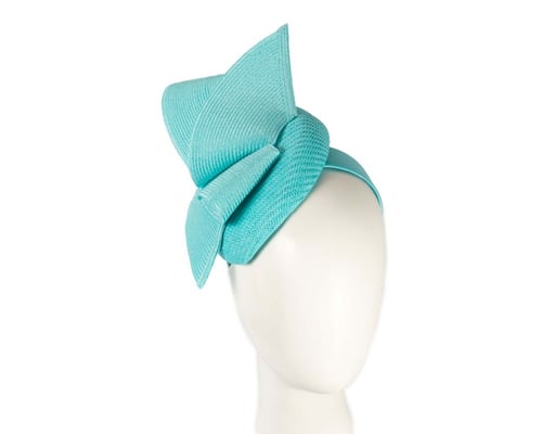 Turquoise pillbox fascinator by Fillies Collection