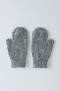 Winter Cozy Mittens Grey
