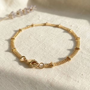 18ct Gold Plated Bar Curb Chain Bracelet