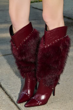 AKIRA Azalea Wang Alisette Mixed Material Fur And Snake Stiletto Boot | Burgundy | Size 8