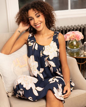Auburn Womens Floral Print Long Nightdress - 28