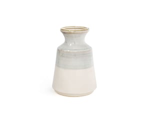 QE Home Nahla Ceramic Table Vase, White