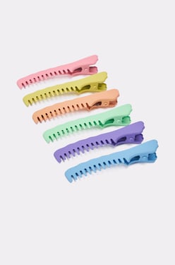 AKIRA Comb Here Hair Clip Set