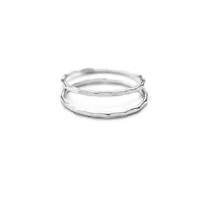 Ruth Hammered Stackable Ring - Sterling Silver / 10.5