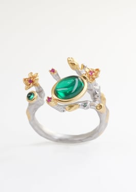 Exquisite Emerald Ring - Enchanted Branch - One-Size